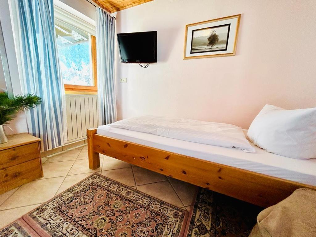 Pension Rosenegg Finkenberg Extérieur photo